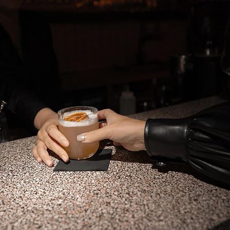 Boutique Hotel & Restaurant Frenchie Haarlem Bagian luar foto