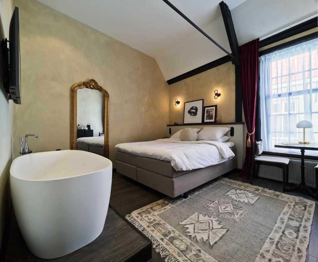 Boutique Hotel & Restaurant Frenchie Haarlem Bagian luar foto